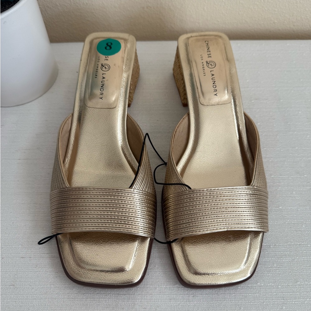 New Chinese Laundry Gold Vegan Block Heel Slide Sandals - Picture 3 of 12